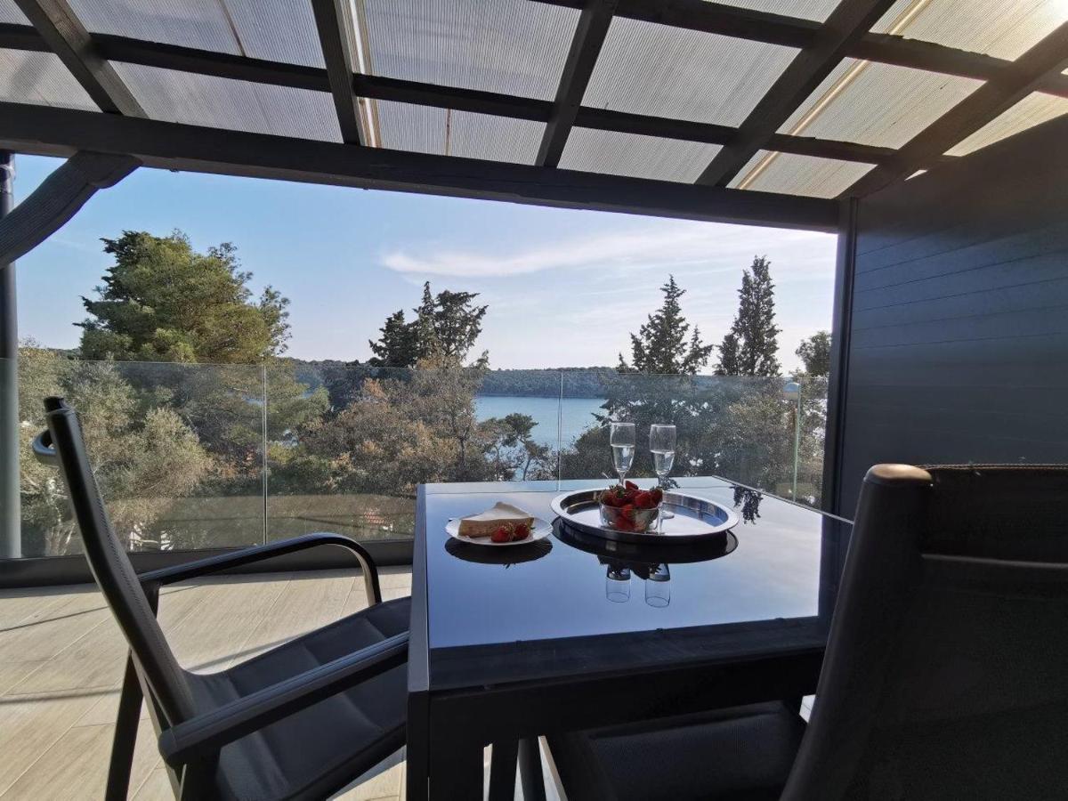 מאלי לוסיניי Villa Poljana מראה חיצוני תמונה