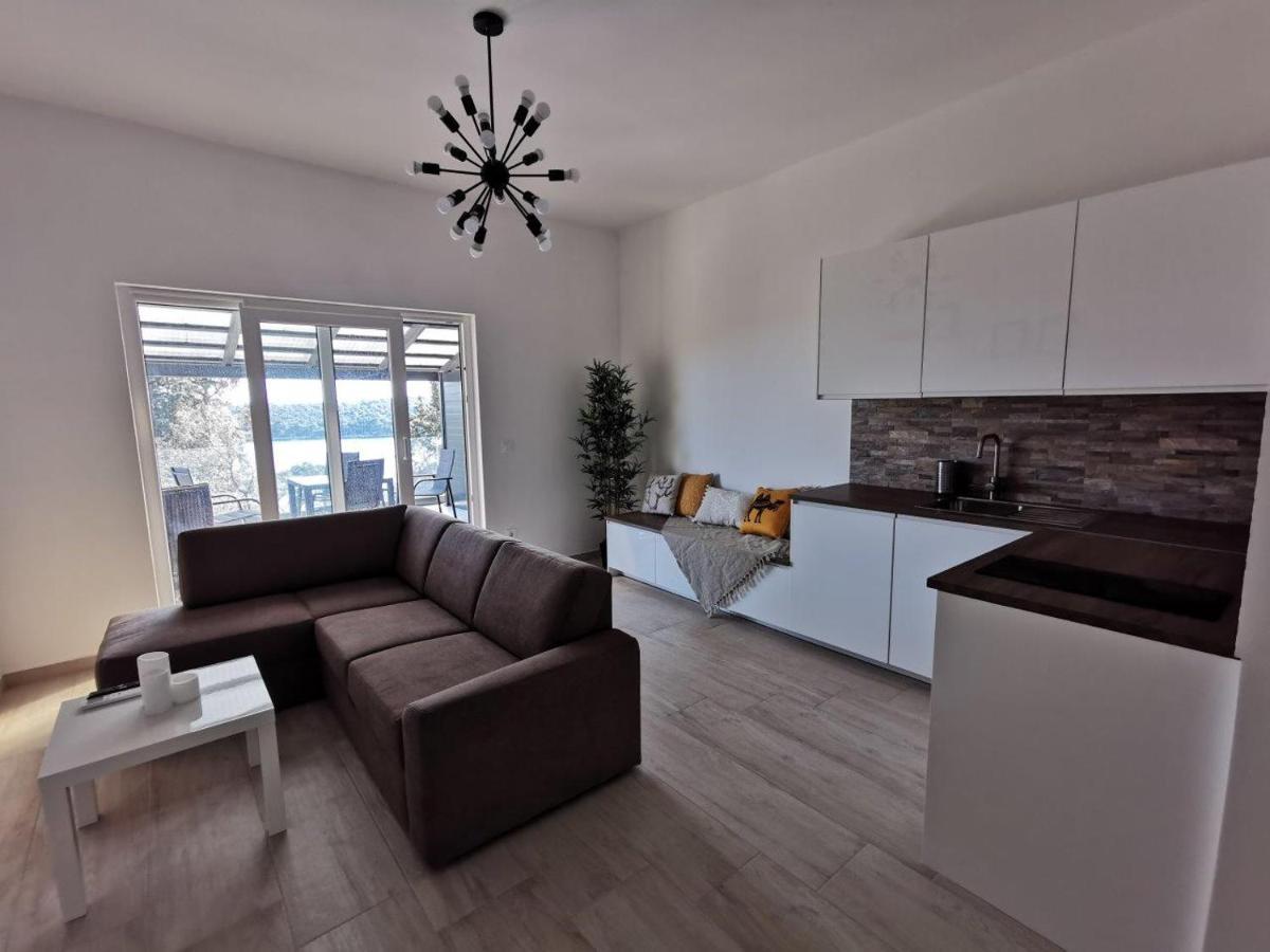 מאלי לוסיניי Villa Poljana מראה חיצוני תמונה