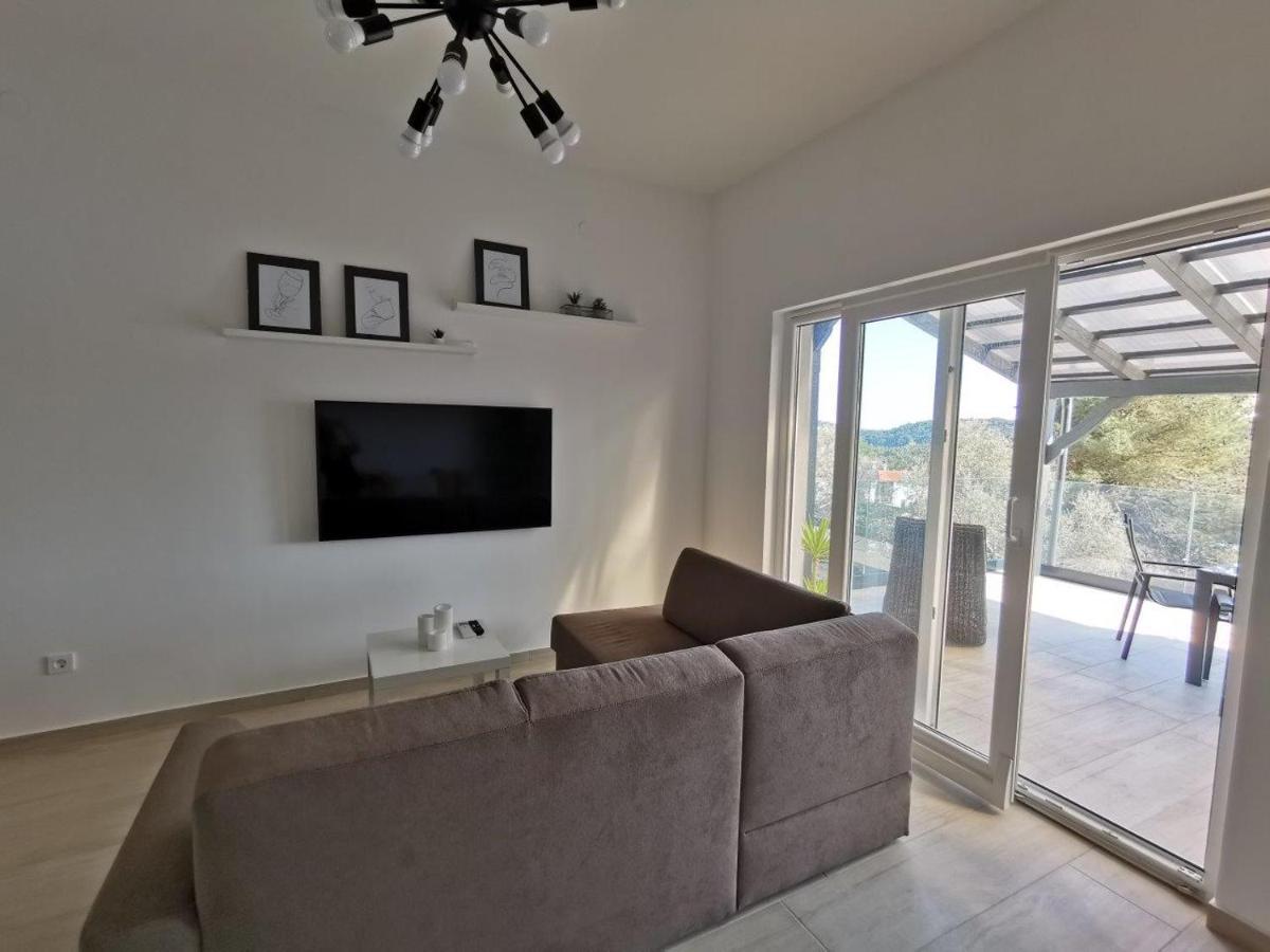 מאלי לוסיניי Villa Poljana מראה חיצוני תמונה
